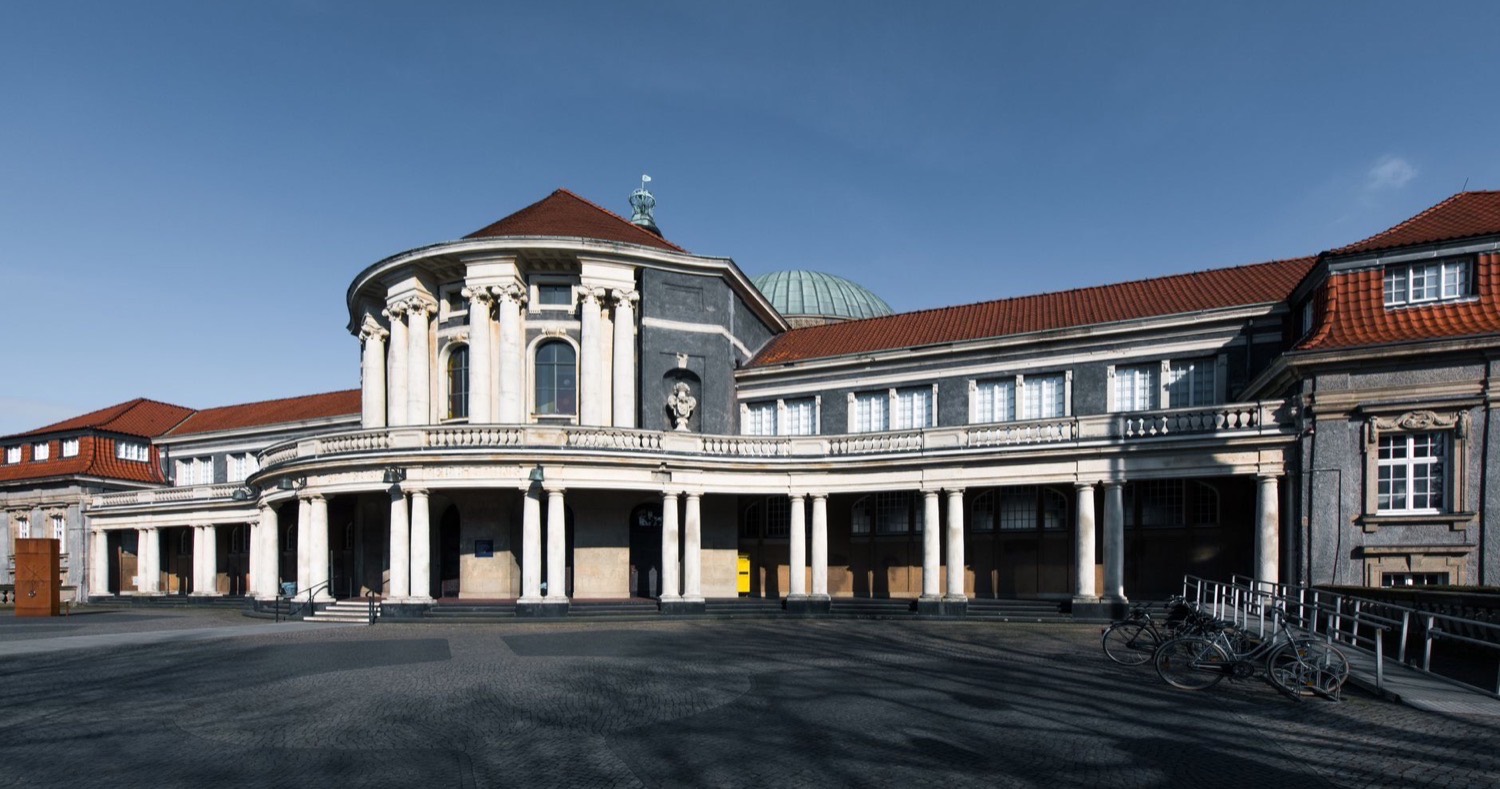 Стоматолог у Гамбург-Ротербаумі, Universität Hamburg, Andrii Marenkov